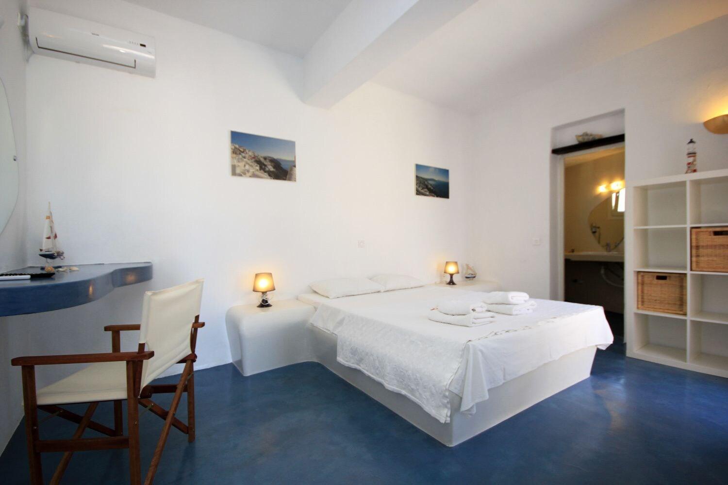 Thea Luxury 3* Firá