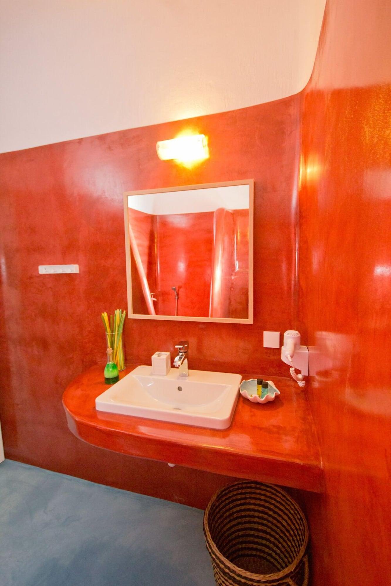 Thea Luxury 3* סנטוריני